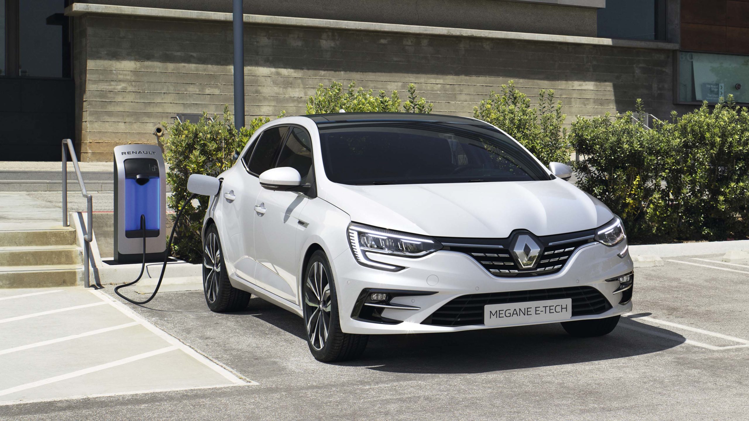 RENAULT MEGANE IV BERLINE E-TECH PLUG-IN (BFB PHEV)